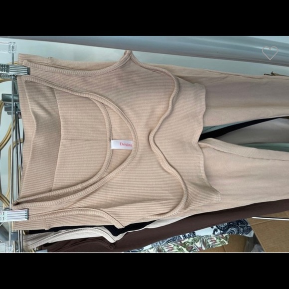 Coco 2 piece set new - Picture 1 of 3